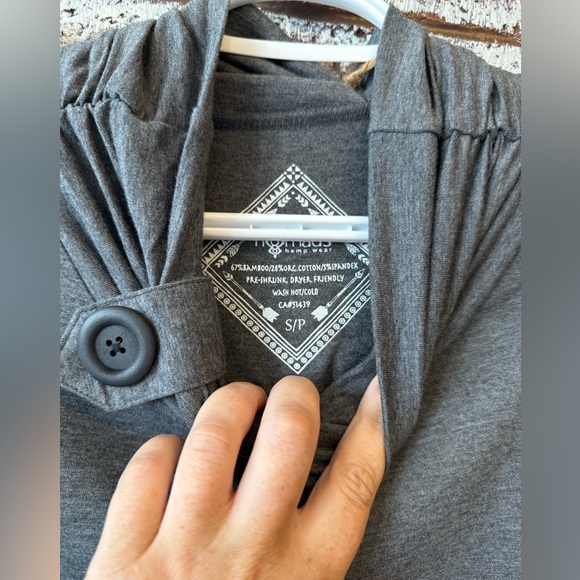 Nomads Hempwear/ grey tunic top with tie NWT - Picture 2 of 4